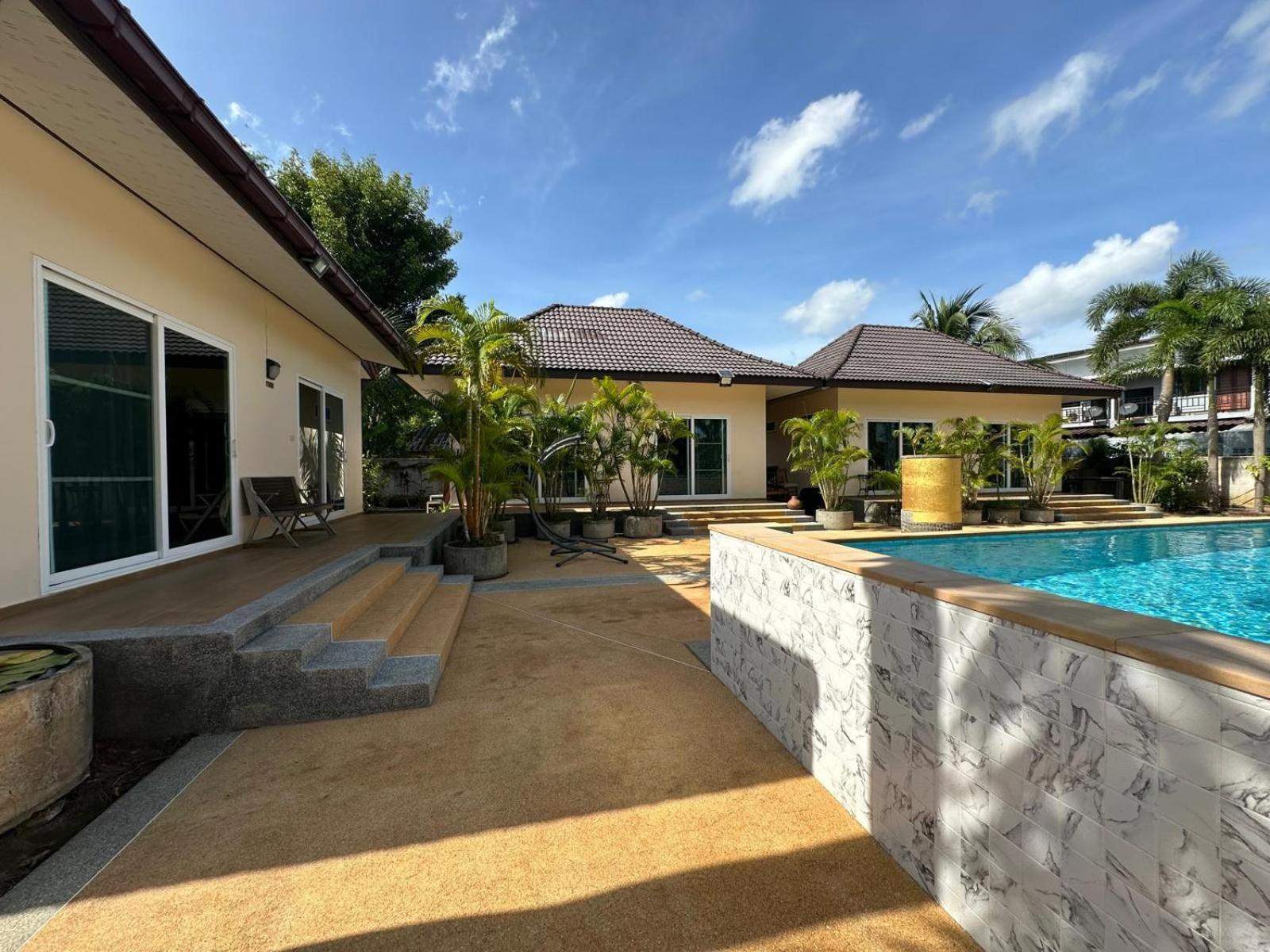 Thip Siam Village Ao Nam Mao Exterior photo
